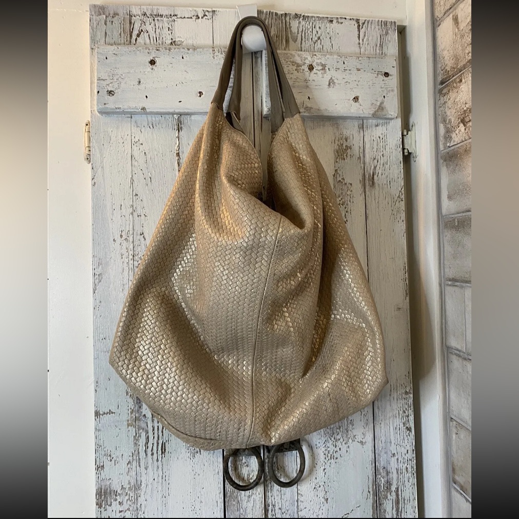 Laura Di Maggio Italian Extra Large Metallic Satchel Gold Leather Hobo Bag 23"L